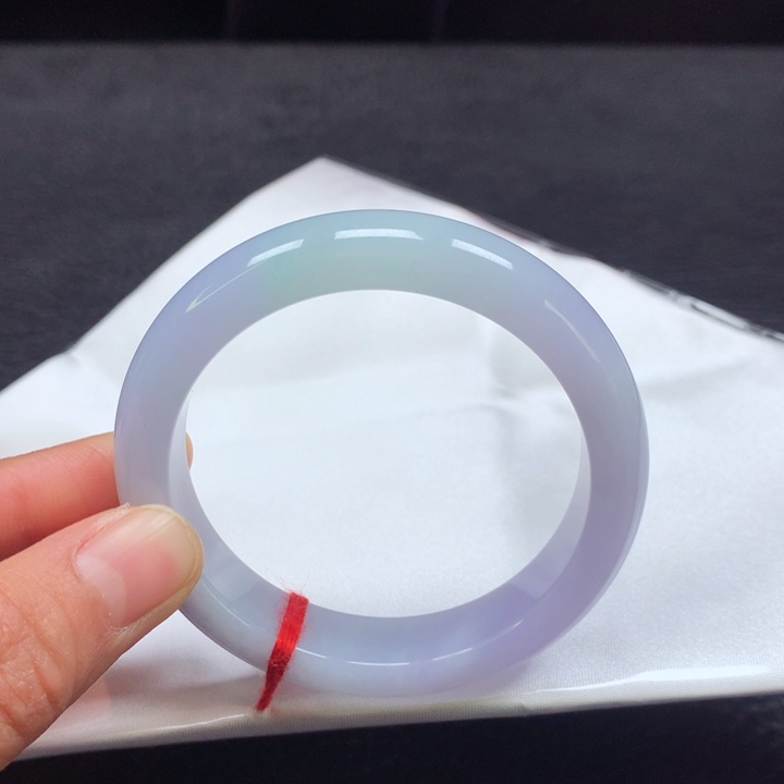 翡翠手镯未镶嵌53圈