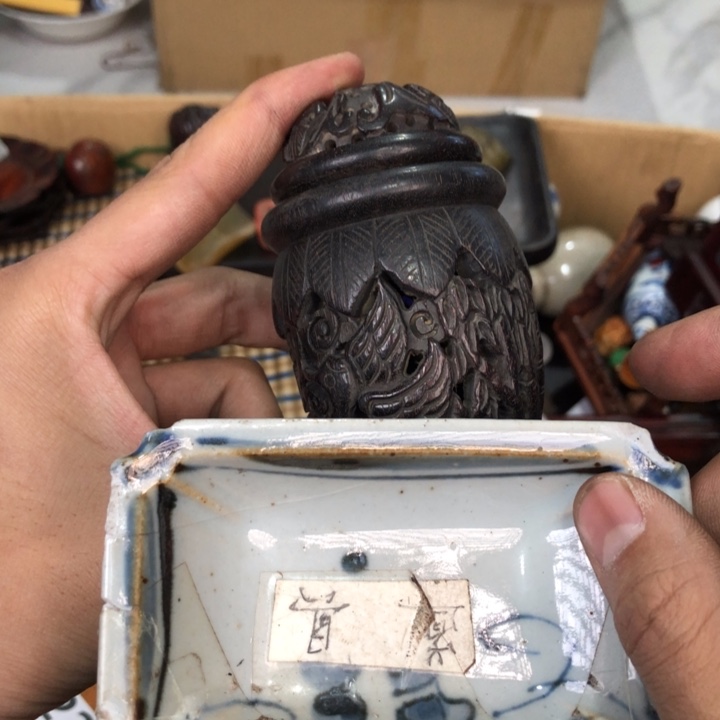 陶瓷孤品单件车里拍