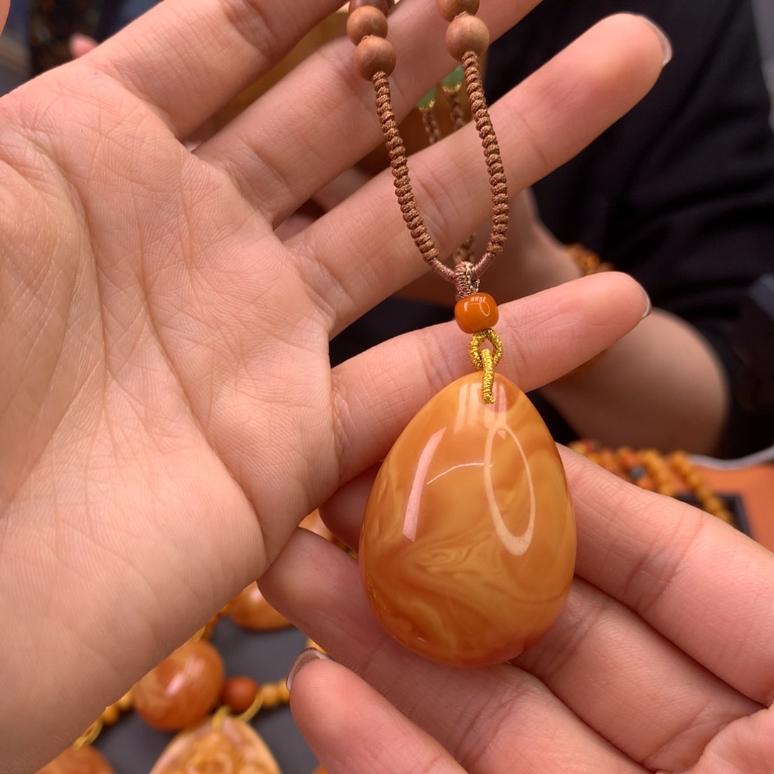 蜜蜡颈饰未镶嵌水滴