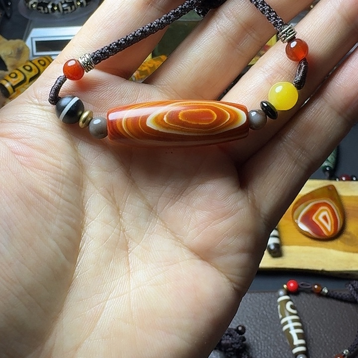 未镶嵌颈饰玛瑙/玉髓