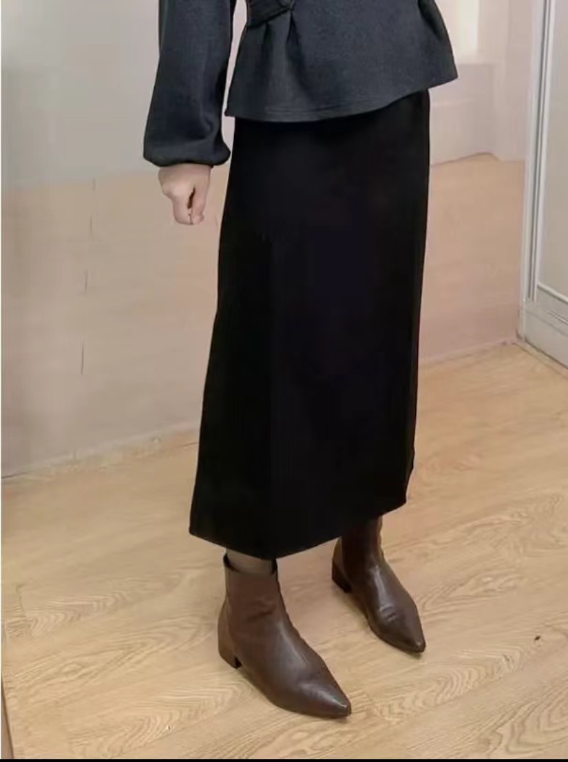 经高弹力百搭植绒包裙