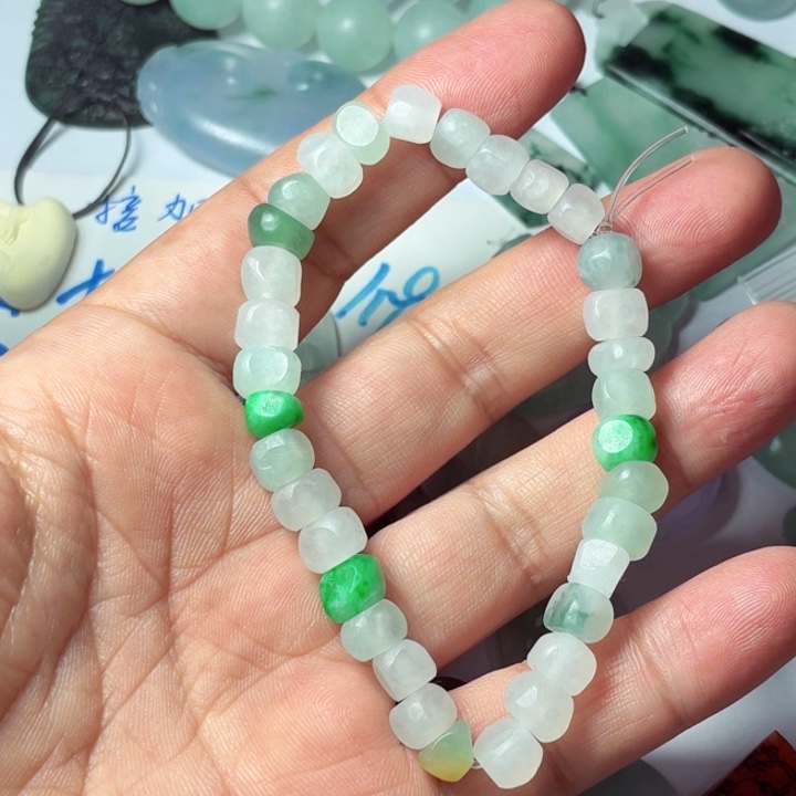 定制翡翠未镶嵌包工