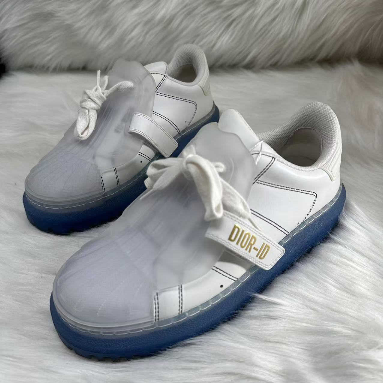 99新 DIOR/迪奥 36.5码/米亚/白色贝壳头厚底魔术贴百搭板鞋 070