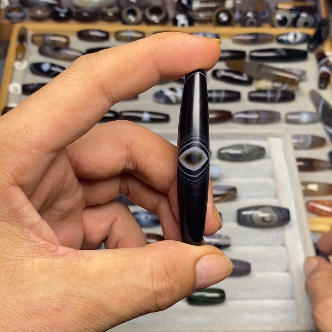 未镶嵌玛瑙/玉髓珠宝半成品飞**夫