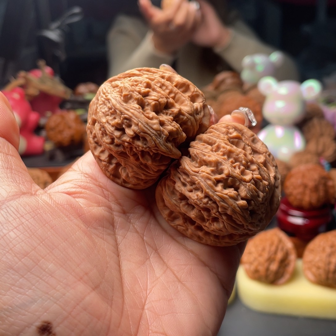 【闪购商品】文玩核桃把件福*门蜜纹