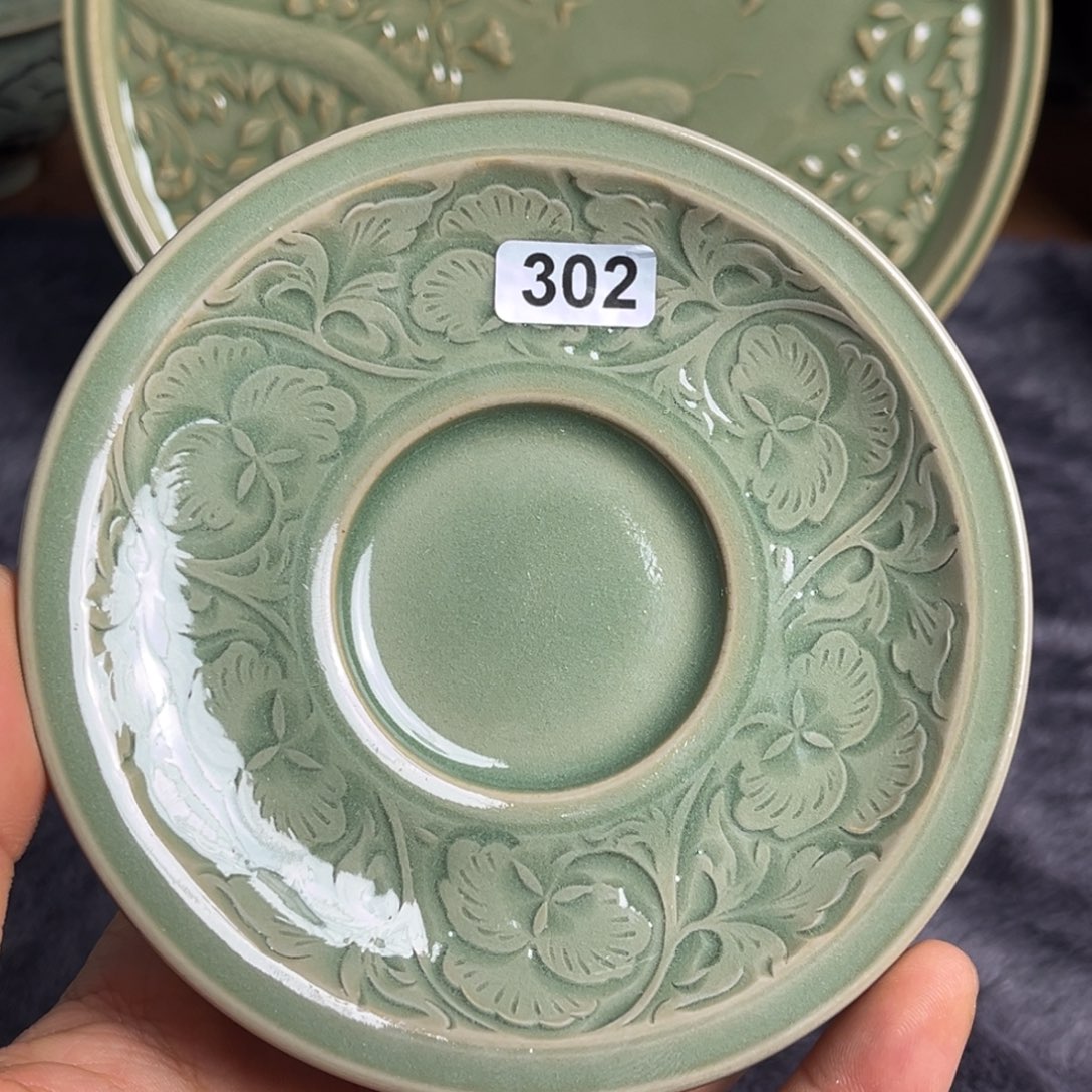 瓷手工托微瑕 302 号