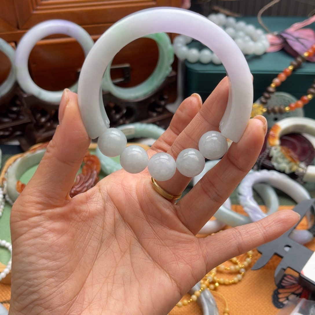 盼***店翡翠未镶嵌手链手镯
