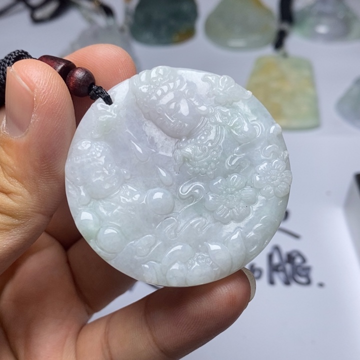 颈饰未镶嵌翡翠翡翠