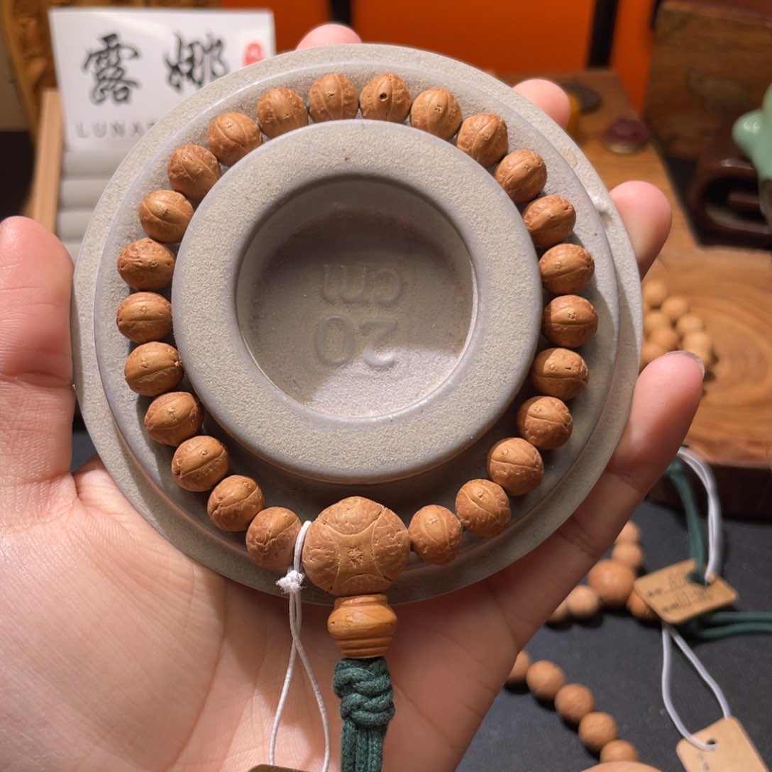 凤眼菩提吊坠磐石飞碟10.2-10.5a02