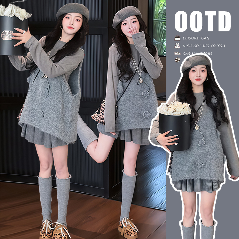 孕妇新款超火秋季穿搭一整套女韩版花朵马甲打底衫高腰短裙三件套