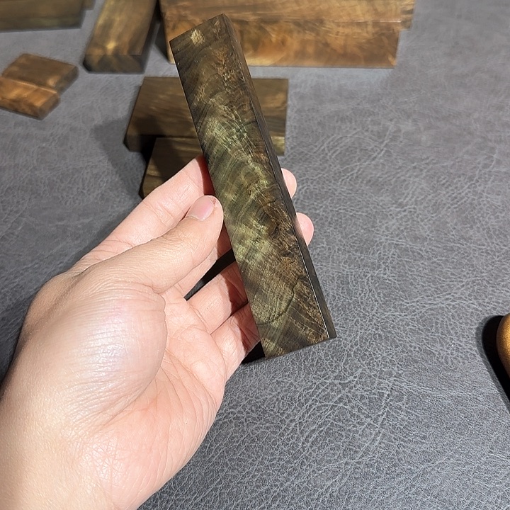 汪***海阴沉木直播间一物一拍截图