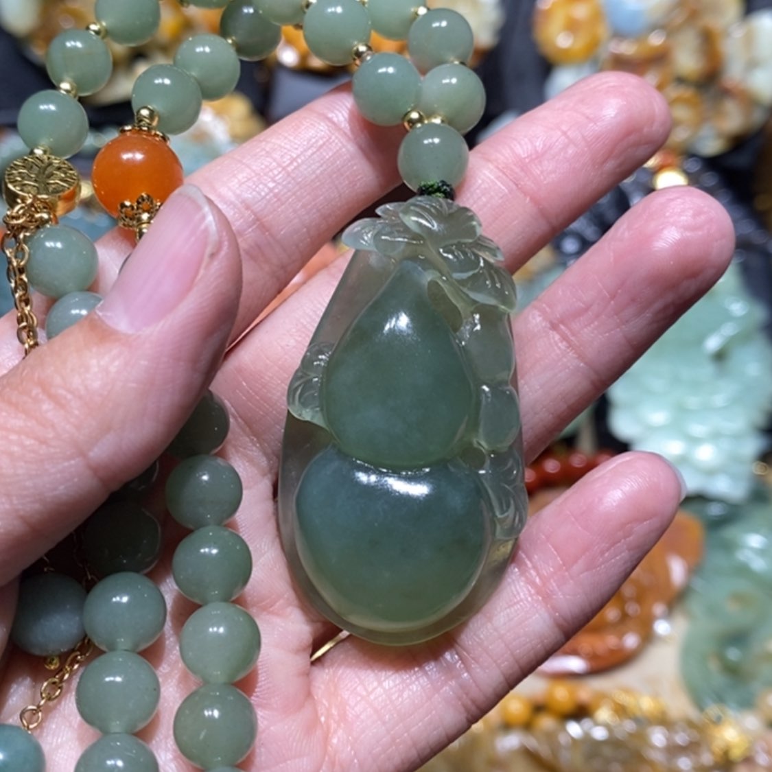 【闪购商品】蛇纹石玉颈饰合金