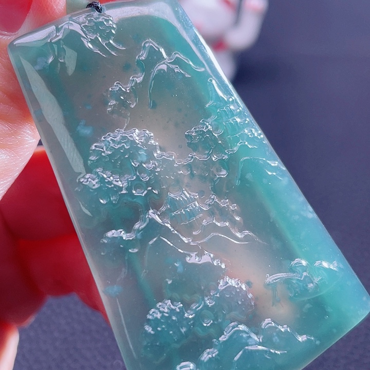 翡翠吊坠(不含链)未镶嵌