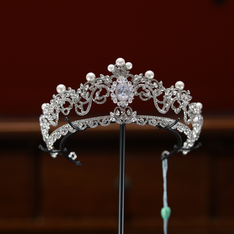 合金仿水晶婚庆饰品 17722新款珍珠镂空设计公主风韩式百搭
