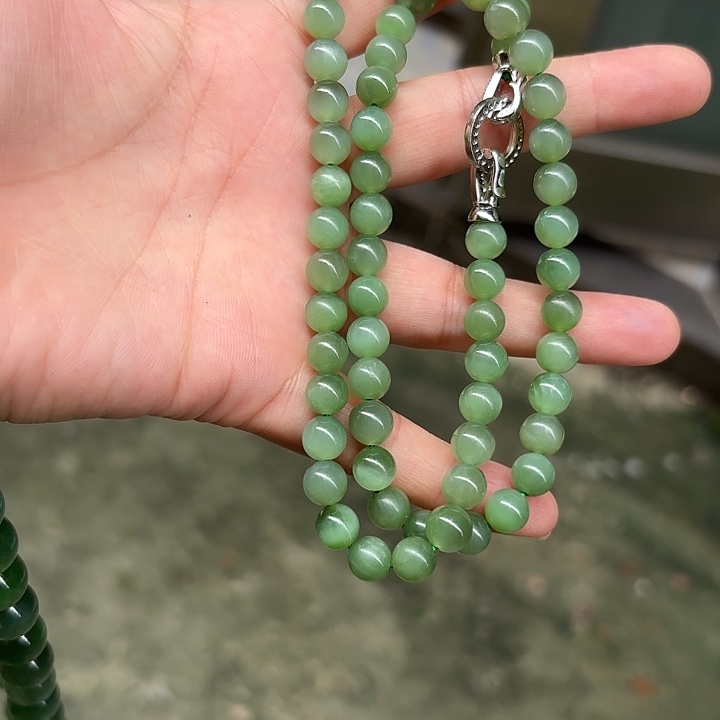 和田玉未镶嵌颈饰卡8猫眼项链