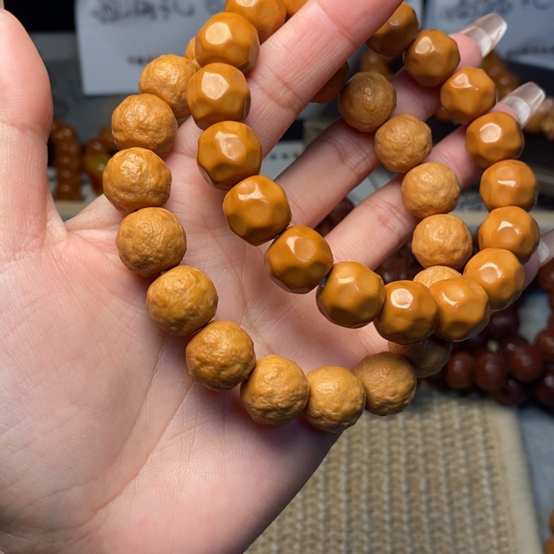 手串猴头核桃奶酪砂糖橘