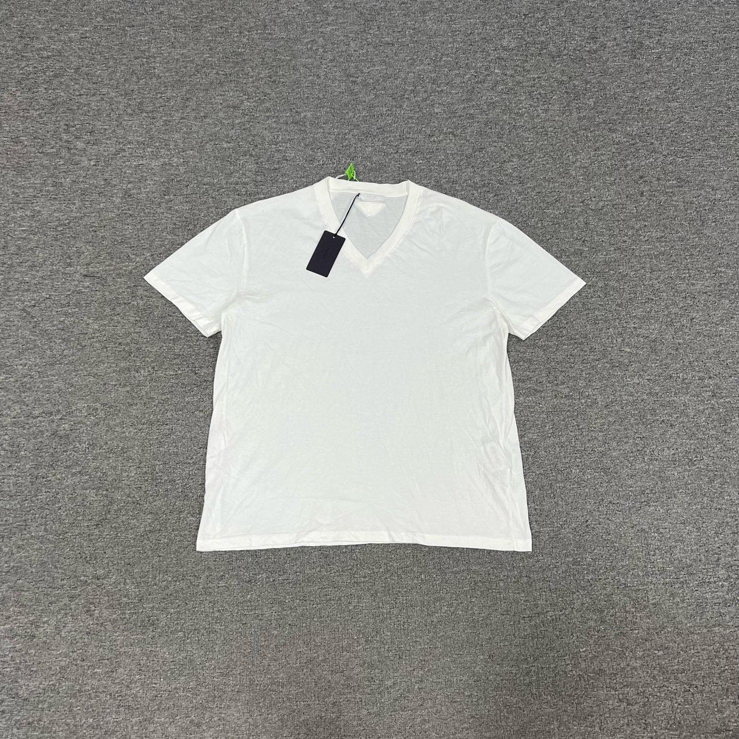 99新 AMIPARIS Prada 白色短袖xxl码 带吊牌