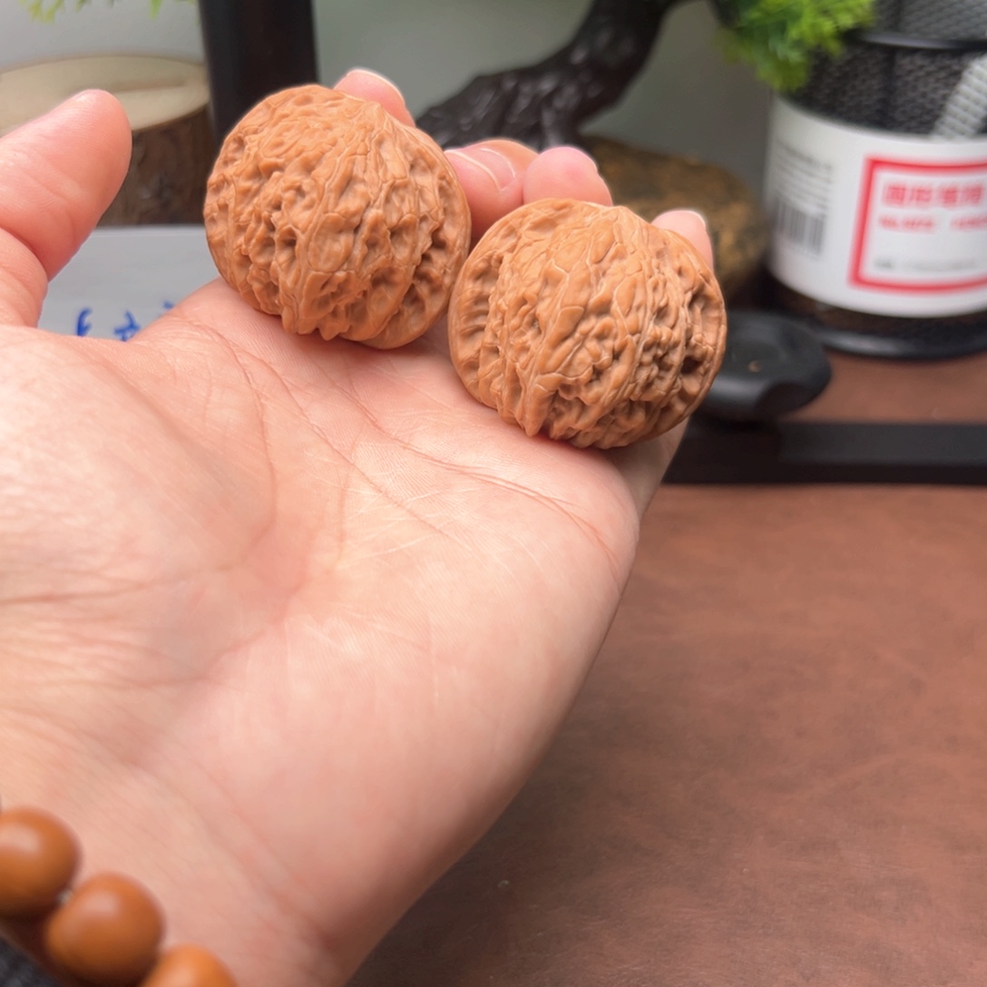 文玩核桃吊坠42磨盘