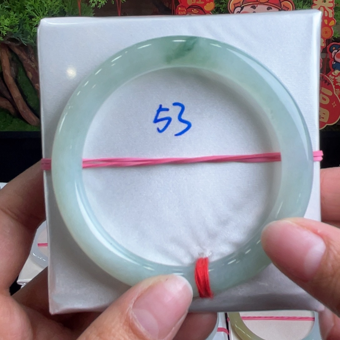 翡翠手镯未镶嵌缅甸翡翠手镯3