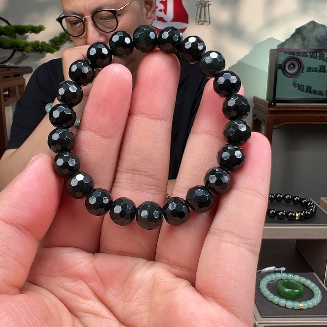 和田玉未镶嵌手链卡10mm黑青