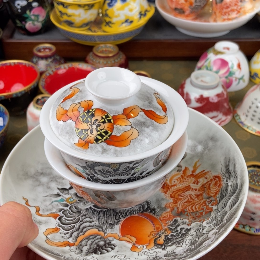 陶瓷艺术家的作品是一种非常