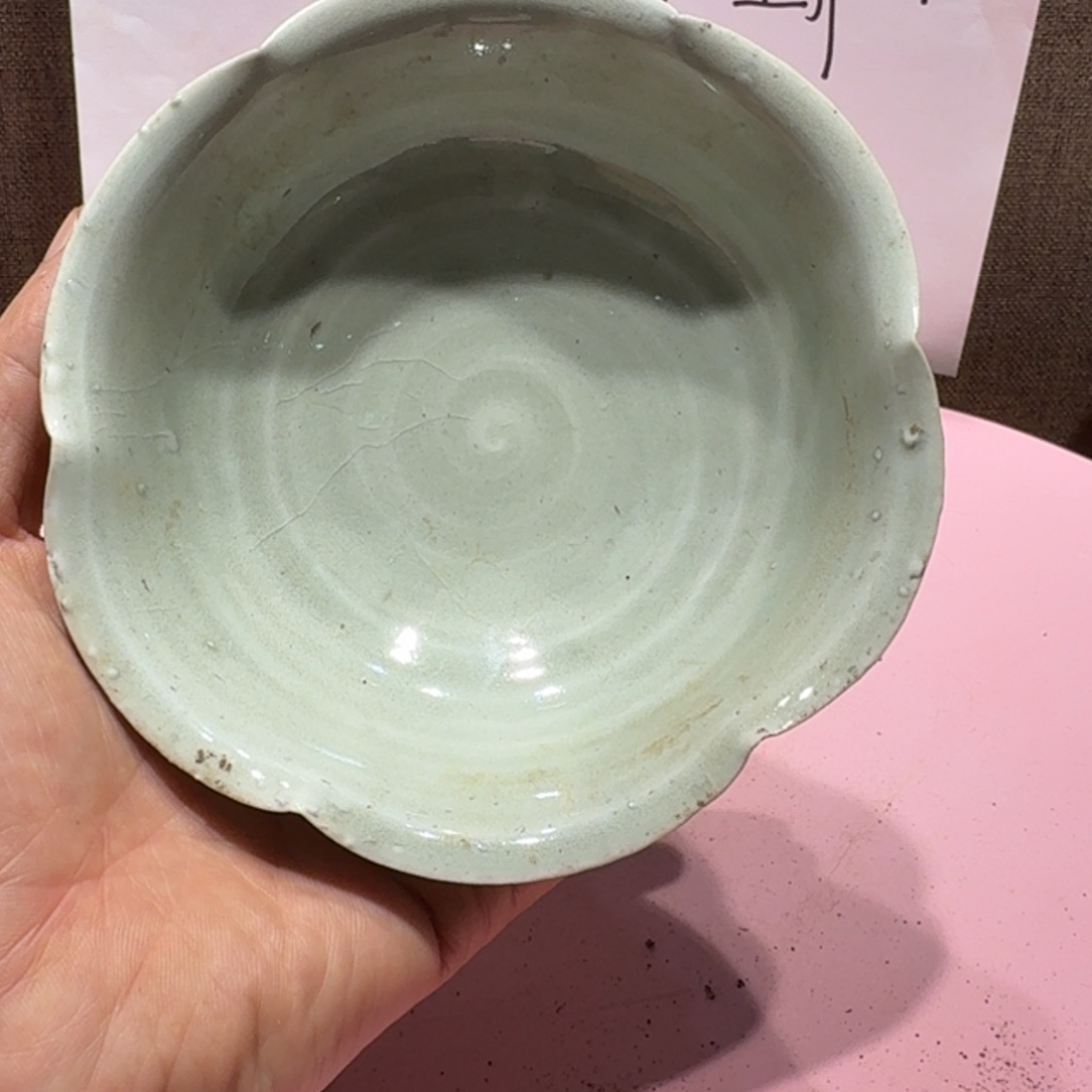 陶其他漂亮的小瓷瓶子