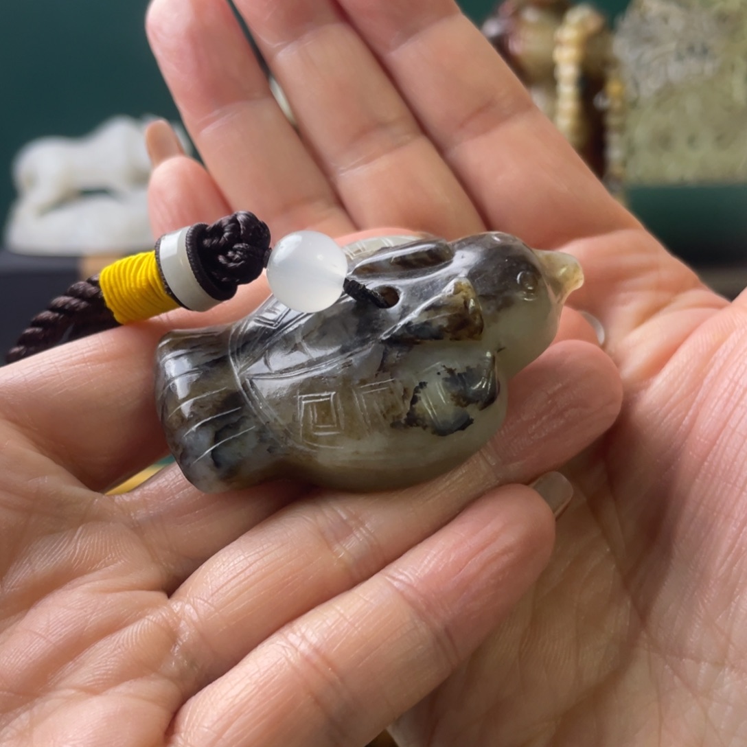 和田玉挂件未镶嵌