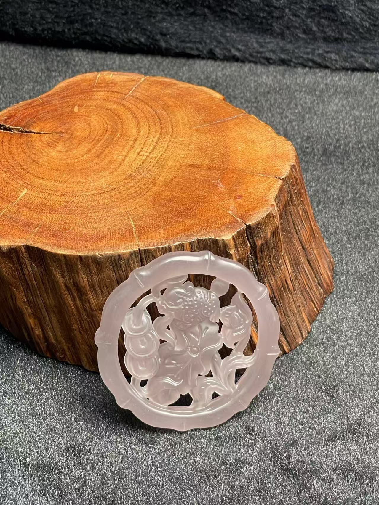 B200烟紫荷花吊坠时尚百搭女款