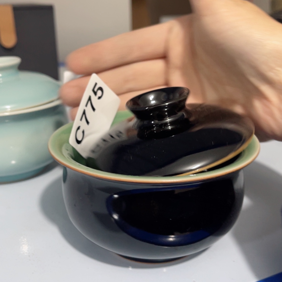 瓷片哈哈哈哈哈哈哈