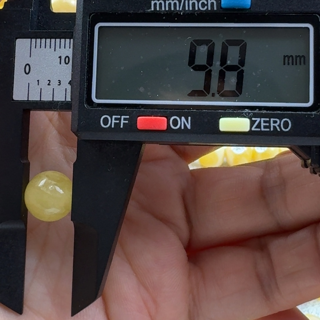 蜜蜡未镶嵌裸石15杂