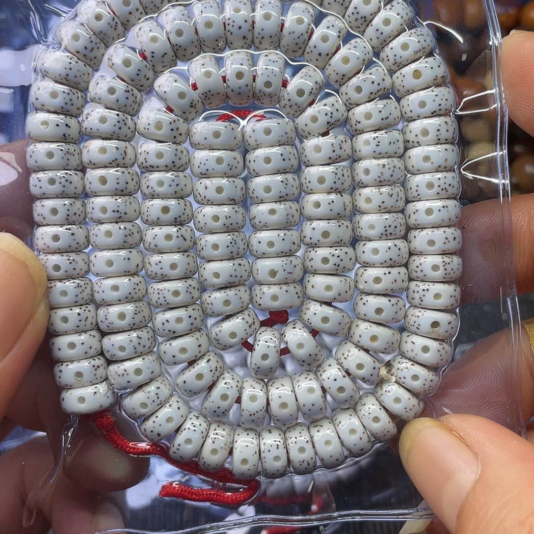 星月菩提吊坠10 5药片1111