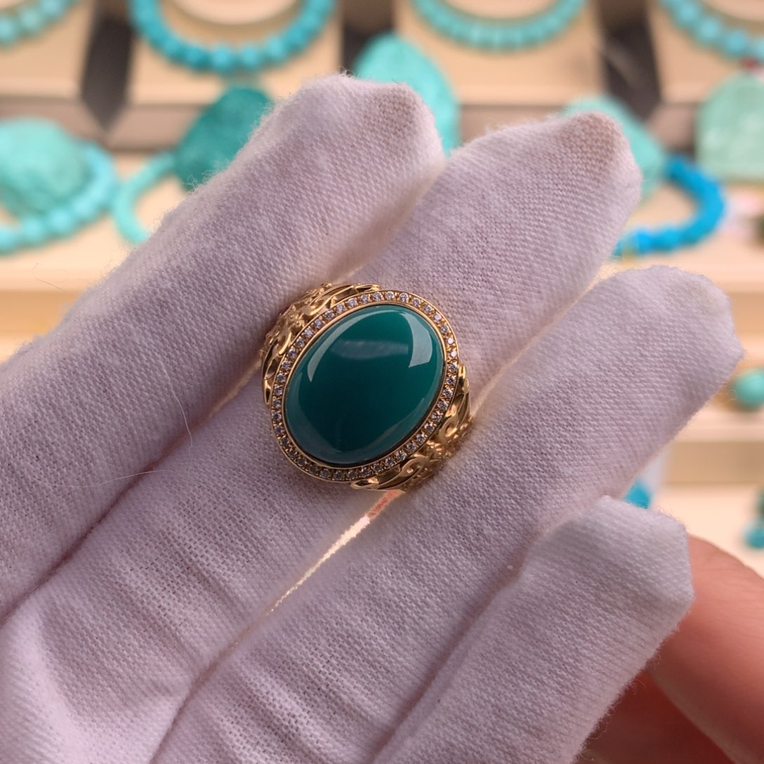 绿松石珠宝奇石18K金镶嵌