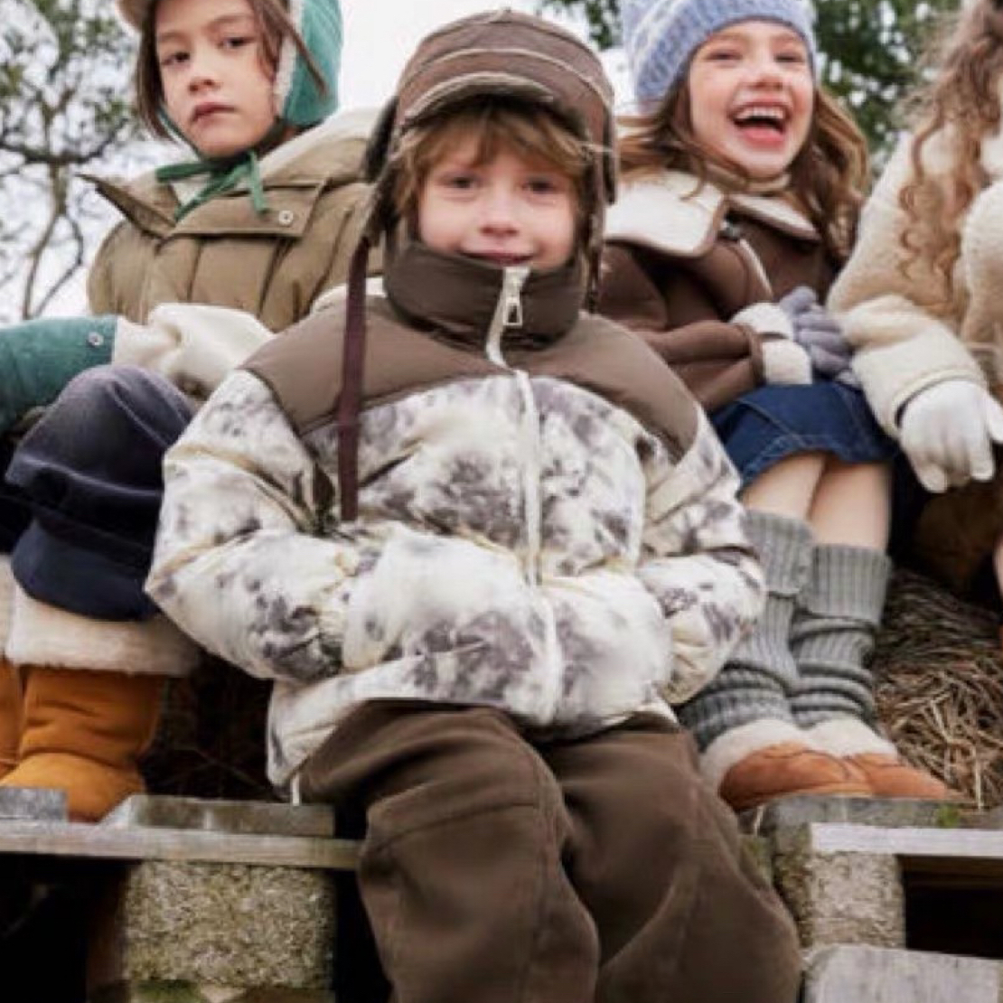 奶茶啵啵水墨画拼色羽羽外套