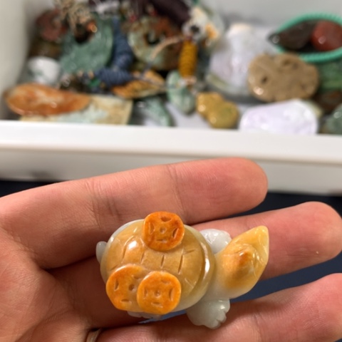 【闪购商品】翡翠未镶嵌颈饰s****r