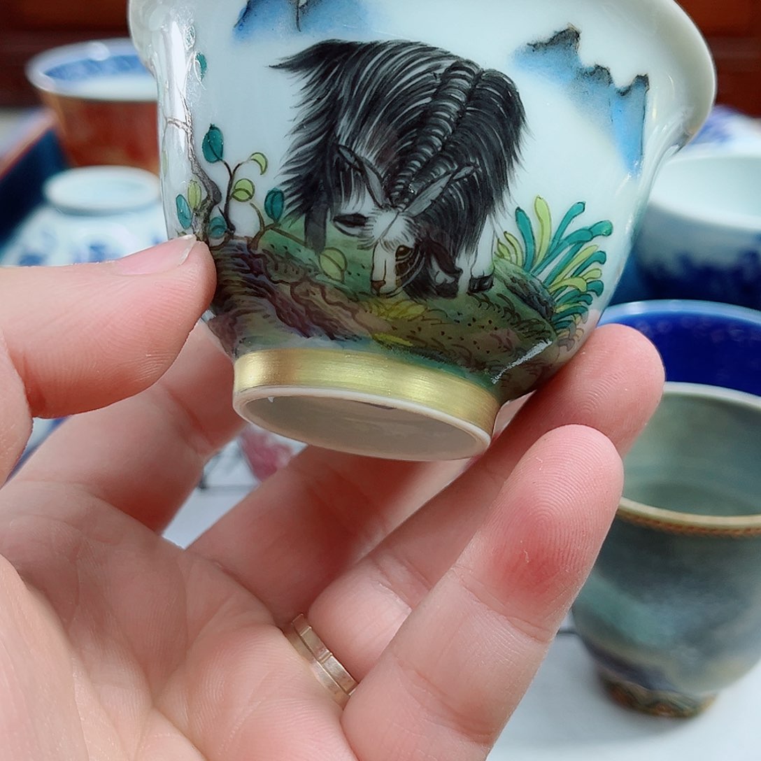 摆件千年瓷都景德镇 艺术关注谢佳豪