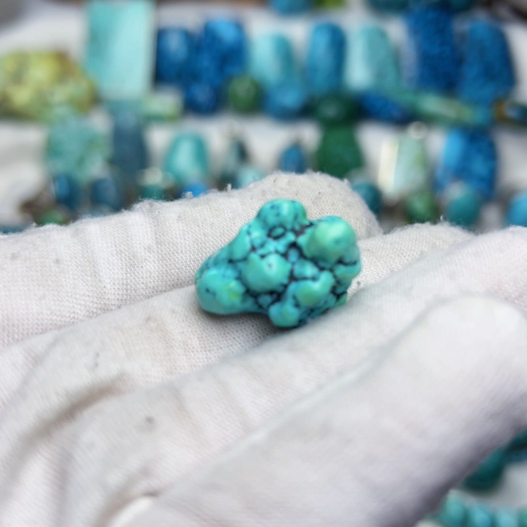 绿松石珠宝奇石未镶嵌