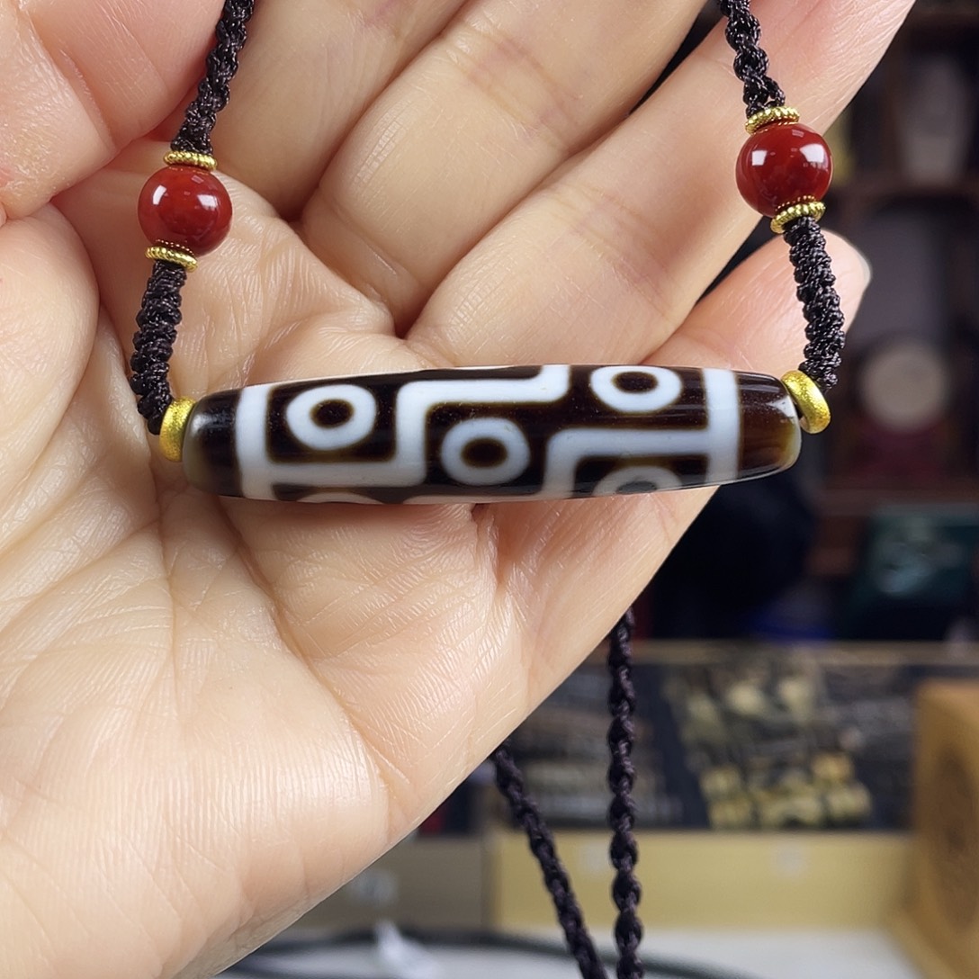 玛瑙/玉髓合金颈饰行运