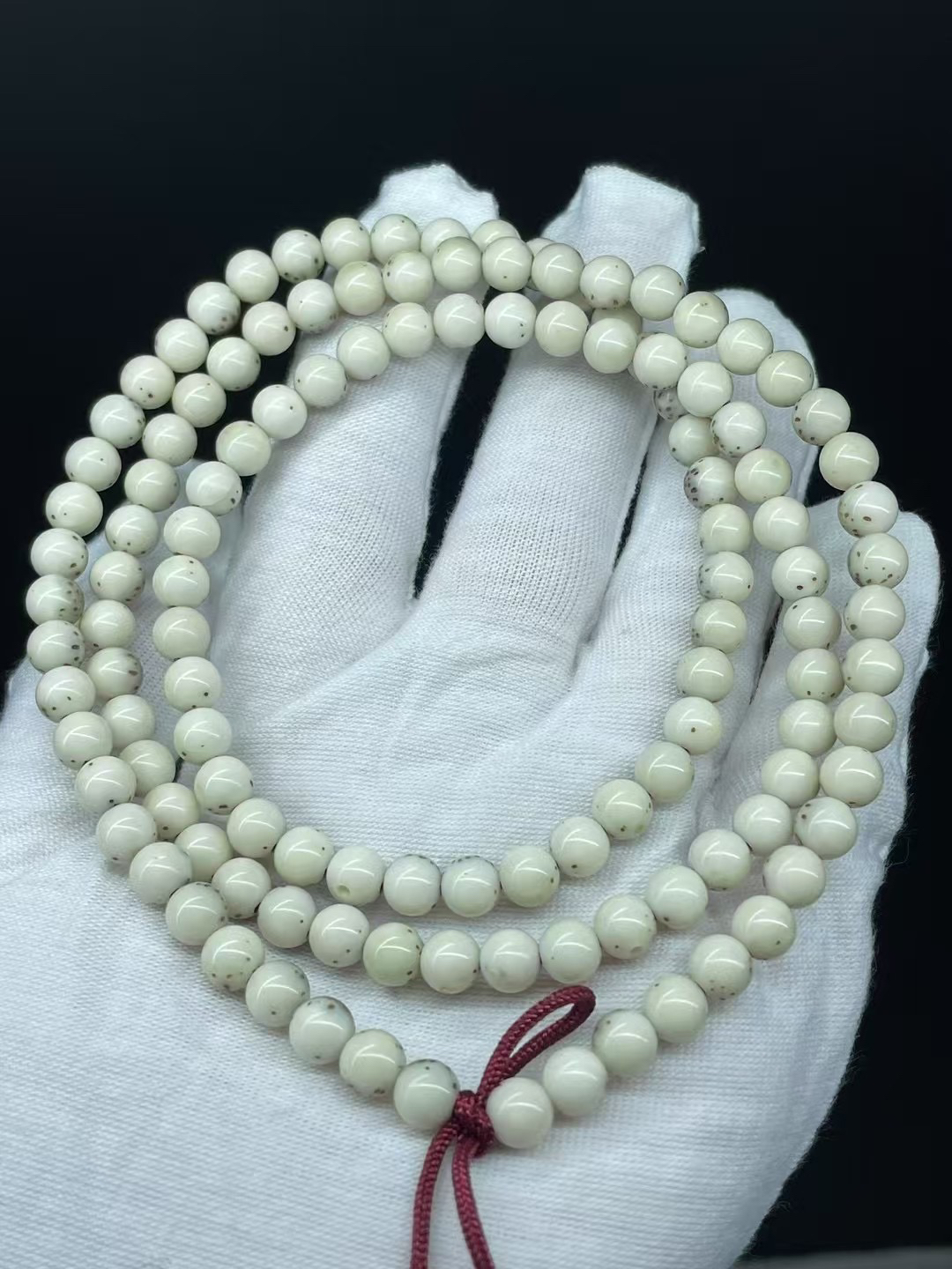 石玉料冰糖骨瓷通体大半壁留白6x6圆珠，原生态星月菩提，一物一图