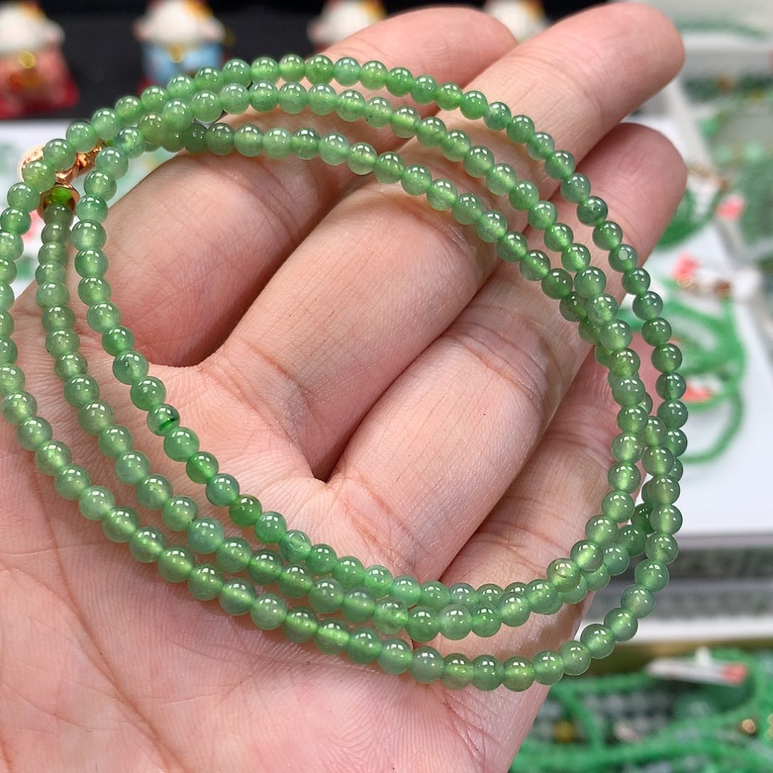 翡翠手链未镶嵌翡翠