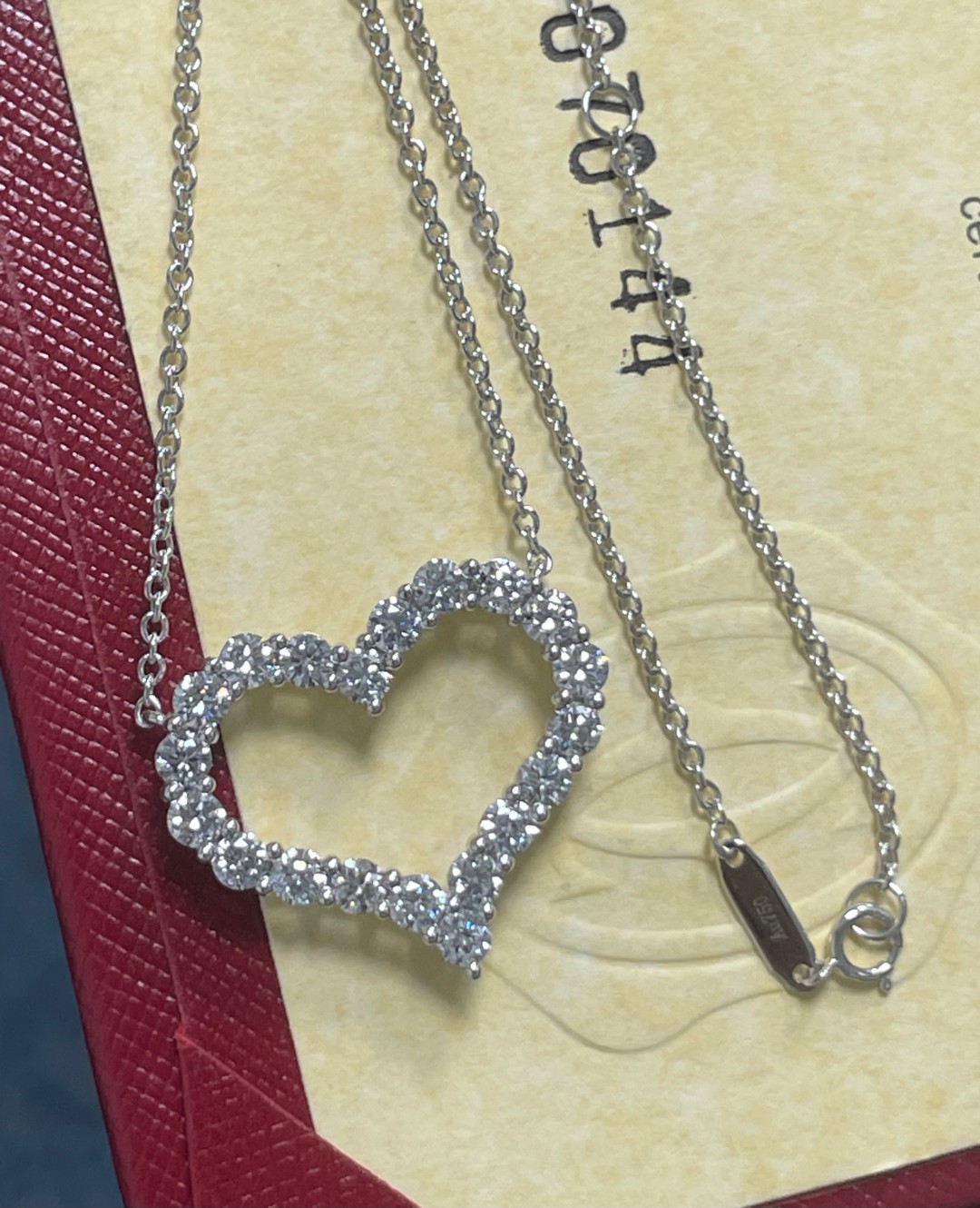 实验室培育钻石（双11）18K金满钻爱心形大号吊坠   多样性发一件