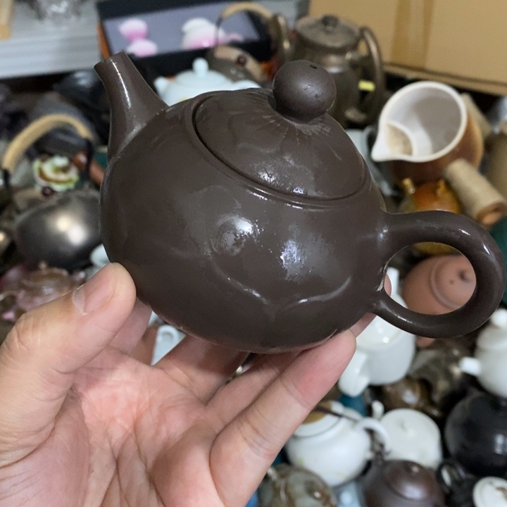 陶瓷艺术品及陶瓷壶