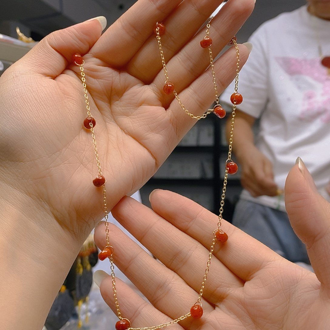 翡翠合金颈饰翡翠