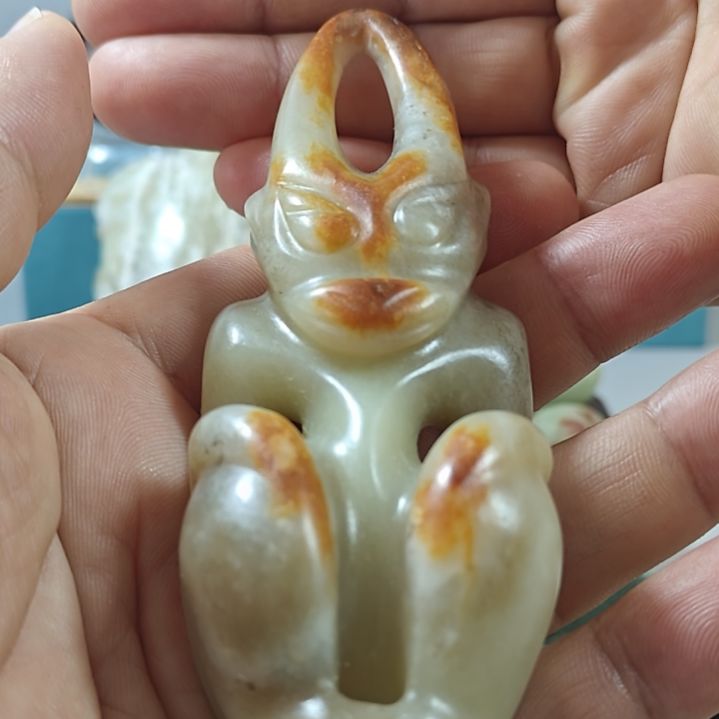 和田玉挂件未镶嵌玉*