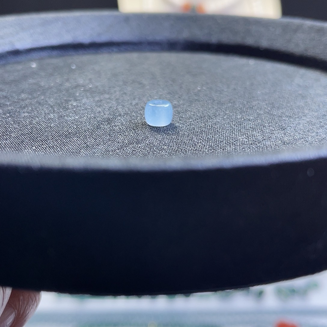 翡翠散珠天然A货翡翠卡4.4✖️5.7小老型一颗