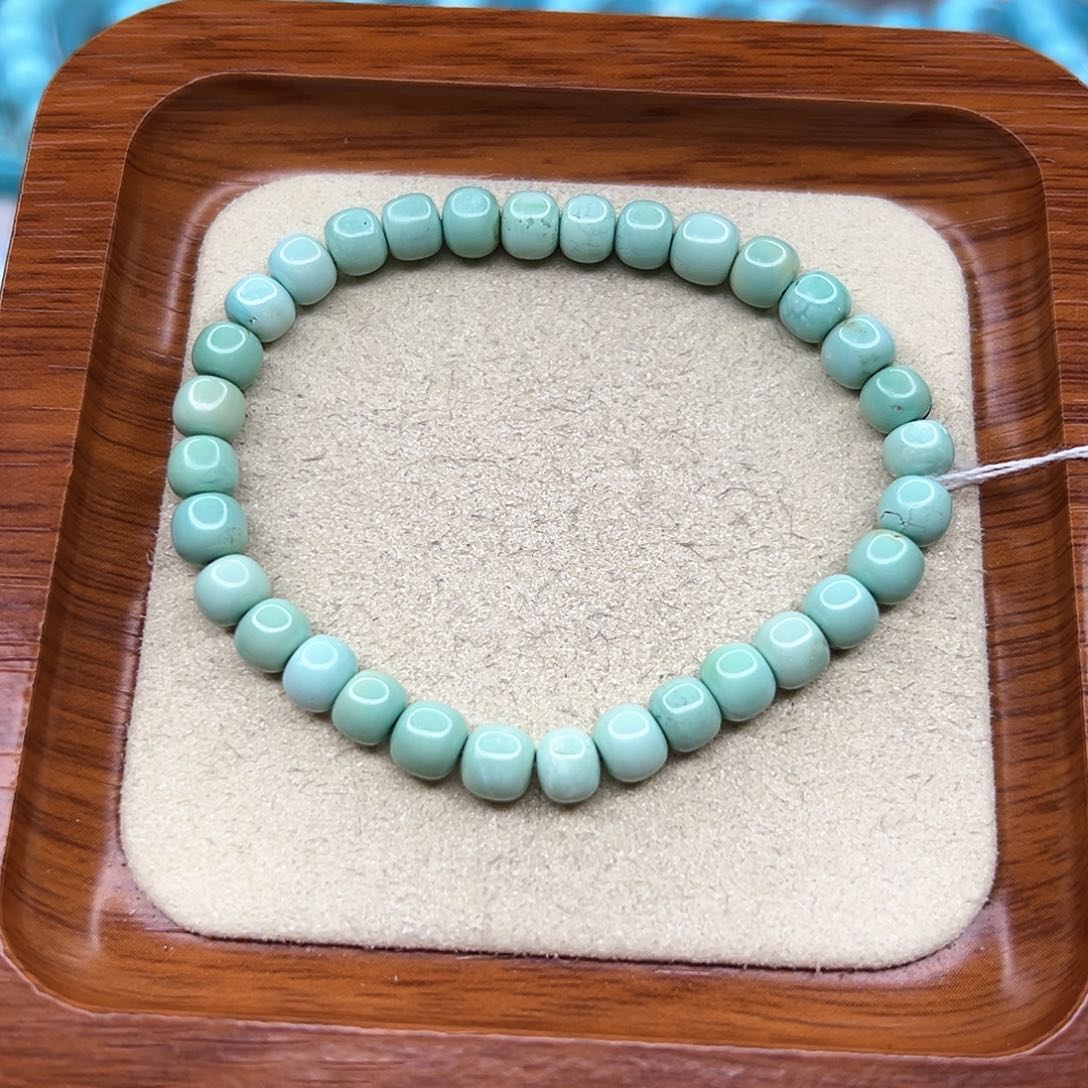 绿松石手链未镶嵌