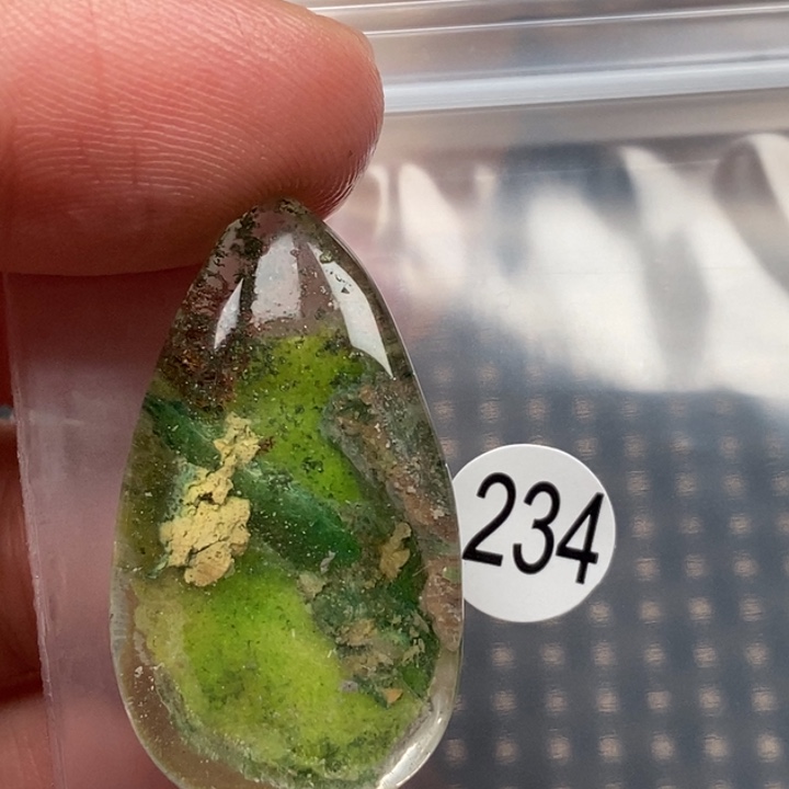 沙****未镶嵌水晶吊坠(不含链)