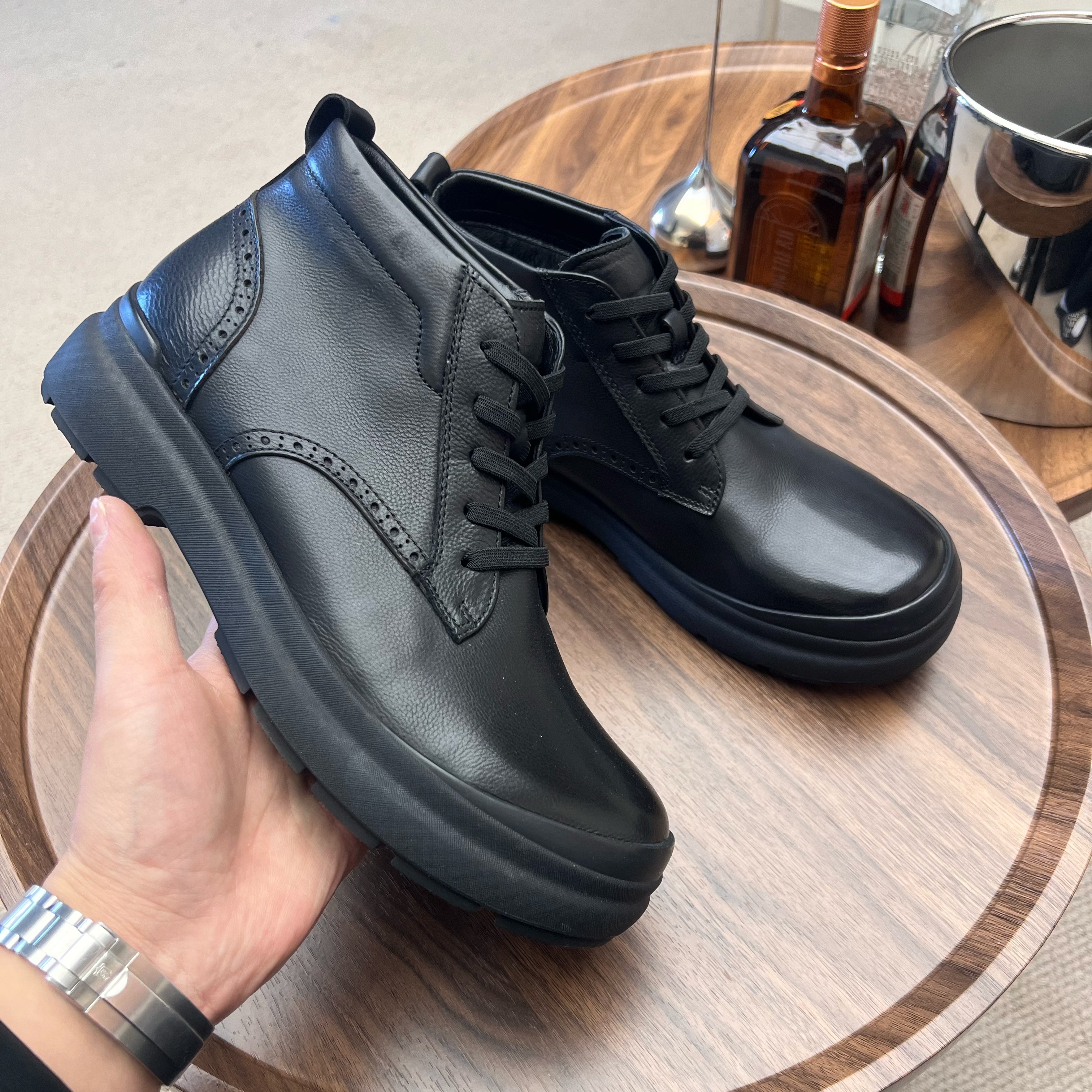 【暗影雕花】铭品添尚2025冬季新款男士新款加绒马丁靴#261-1