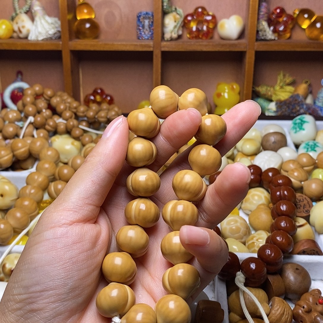 十***一吊坠猴头核桃16柯基