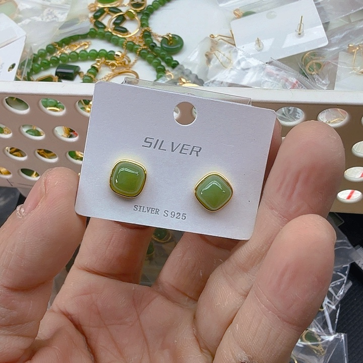 和田玉（碧玉）耳饰银S925镀金镶嵌