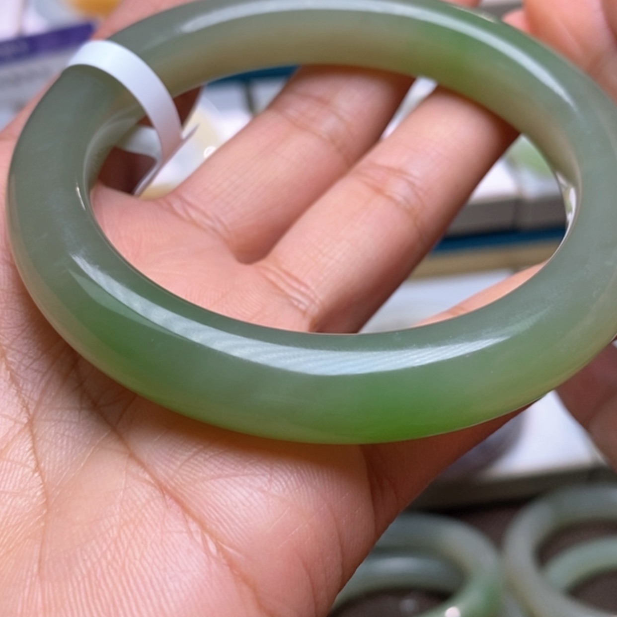 【闪购商品】和田玉手镯未镶嵌